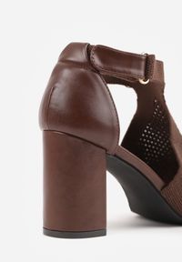 Renee - Brązowe Sandały Soft Fit VICES na Obcasie w Stylu Botków z Elastyczną Ażurową Cholewką Comfort Omphopis. Zapięcie: rzepy. Kolor: brązowy. Materiał: materiał, jeans. Wzór: ażurowy. Obcas: na obcasie. Wysokość obcasa: średni #3