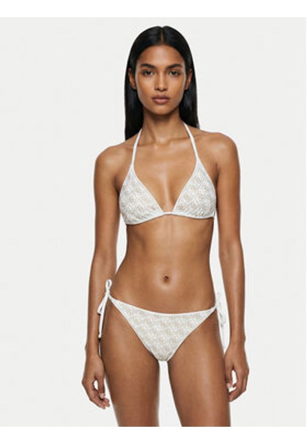 Guess Góra od bikini E6GJ24 KCUO2 Biały. Kolor: biały. Materiał: syntetyk