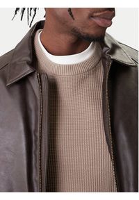 Guess Kurtka z imitacji skóry M6RL0A WJ260 Brązowy Regular Fit. Kolor: brązowy. Materiał: skóra #3