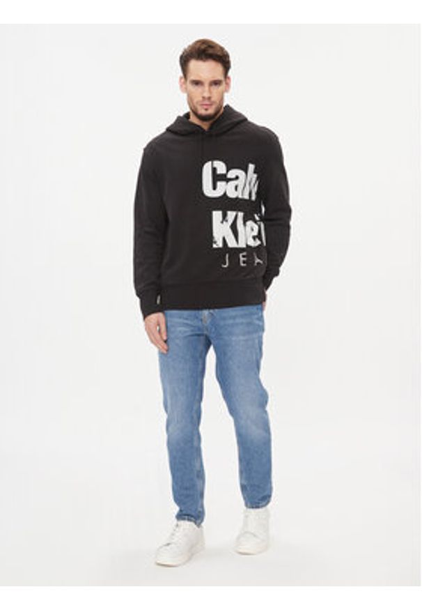 Calvin Klein Jeans Bluza J30J324108 Czarny Regular Fit. Kolor: czarny. Materiał: bawełna