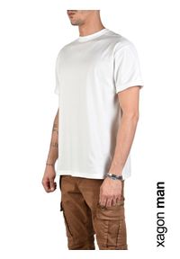 Xagon Man T-Shirt | A2108 1Z X0044 | Mężczyzna | Kremowy. Okazja: na co dzień. Kolor: kremowy. Materiał: bawełna. Styl: casual #6