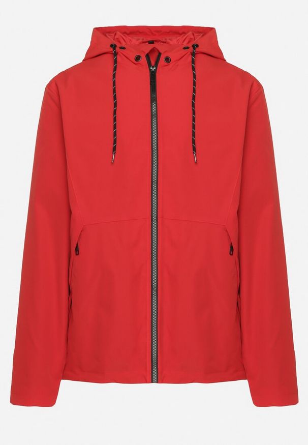 Born2be - Czerwona Kurtka Wiatrówka z Kapturem i Zasuwanymi Kieszeniami Karatia. Typ kołnierza: kaptur. Kolor: czerwony. Sezon: wiosna. Styl: elegancki