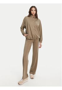 Guess Bluza V5YL09 KCX42 Brązowy Regular Fit. Kolor: brązowy. Materiał: syntetyk #5