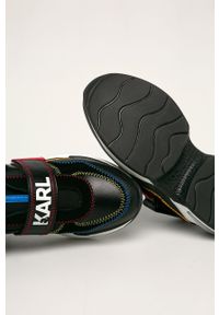 Karl Lagerfeld - Buty. Nosek buta: okrągły. Kolor: czarny. Materiał: materiał, syntetyk, skóra, guma, zamsz. Szerokość cholewki: normalna. Obcas: na obcasie. Wysokość obcasa: średni #4