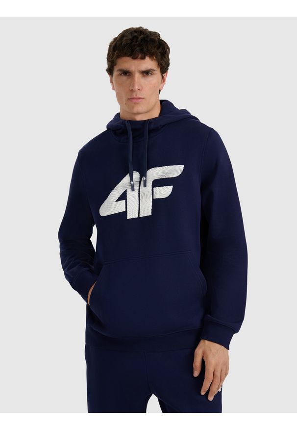 4f - 4F Bluza dresowa nierozpinana z kapturem męska - granatowa L. Okazja: na co dzień. Typ kołnierza: kaptur. Kolor: niebieski. Materiał: dresówka. Styl: casual