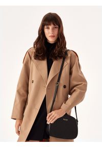 Kazar - Klasyczna czarna torebka skórzana na pasku. Kolor: czarny. Wzór: aplikacja. Materiał: skórzane. Styl: klasyczny #6