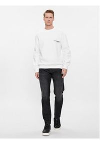 Calvin Klein Jeans Bluza Spray J30J324625 Biały Regular Fit. Kolor: biały. Materiał: bawełna #4
