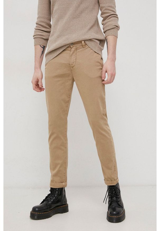 Only & Sons Spodnie męskie kolor beżowy dopasowane. Kolor: beżowy. Materiał: tkanina, bawełna. Wzór: gładki