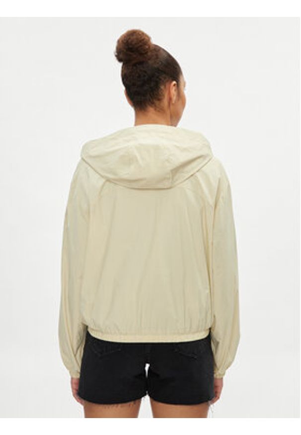 Calvin Klein Jeans Wiatrówka Logo J20J223353 Zielony Regular Fit. Kolor: zielony. Materiał: syntetyk