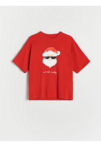Reserved - Bawełniany t-shirt oversize - czerwony. Kolor: czerwony. Materiał: bawełna #1