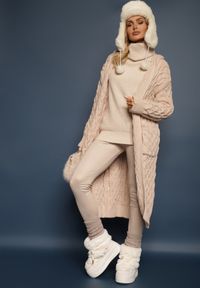 Renee - Beżowy Kardigan z Tłoczonej Dzianiny z Wełną i Wiskozą z Kapturem i Kieszeniami Vaileth. Typ kołnierza: kaptur. Kolor: beżowy. Materiał: dzianina, wiskoza, wełna. Sezon: zima #4
