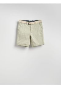 Reserved - Szorty slim fit - jasnozielony. Kolor: zielony. Materiał: bawełna, tkanina