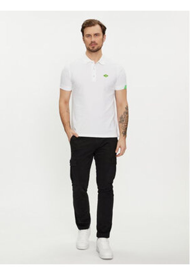 Replay Polo M3540A.000.20623 Écru Regular Fit. Typ kołnierza: polo. Materiał: bawełna