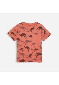 Reserved - Bawełniany t-shirt z nadrukiem - Różowy. Kolor: różowy. Materiał: bawełna. Wzór: nadruk #1