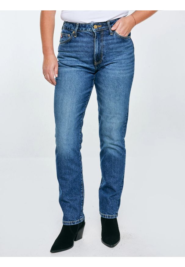 Big-Star - Jeansy damskie proste granatowe Charlotte 570. Okazja: na co dzień. Stan: podwyższony. Kolor: niebieski. Styl: klasyczny, casual