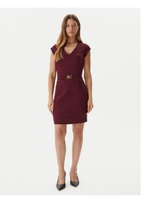 Guess Sukienka koktajlowa W5BK21 KCMU2 Czerwony Slim Fit. Kolor: czerwony. Materiał: syntetyk. Styl: wizytowy #4