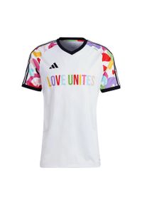 Adidas - Koszulka Pride Tiro. Kolor: biały. Materiał: materiał. Sport: piłka nożna