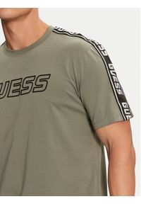 Guess T-Shirt Arlo Z4GI18 J1314 Zielony Regular Fit. Kolor: zielony. Materiał: bawełna #3