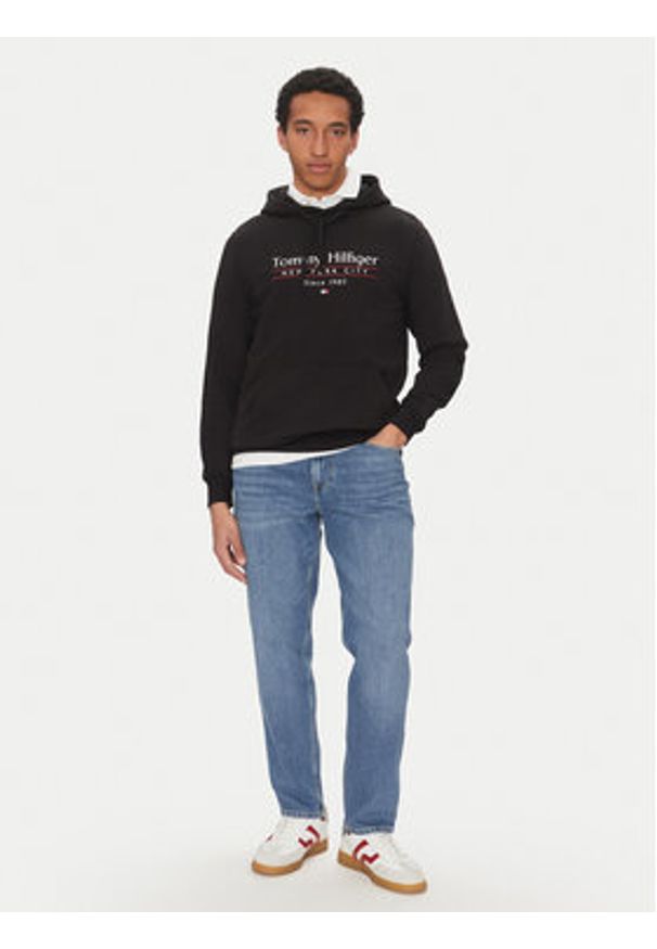 TOMMY HILFIGER - Tommy Hilfiger Bluza Center Stack MW0MW38672 Czarny Regular Fit. Kolor: czarny. Materiał: bawełna