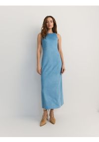 Reserved - Sukienka z imitacji zamszu - jasnoturkusowy. Kolor: turkusowy. Materiał: zamsz. Wzór: gładki #1