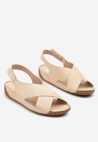 Born2be - Jasnobeżowe Sandały Vices z Przeszyciami Saroluna. Okazja: na co dzień. Zapięcie: rzepy. Kolor: beżowy. Styl: elegancki, casual #6