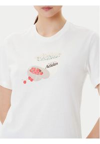 Adidas - adidas T-Shirt Farmers Market Graphic JN2543 Biały Regular Fit. Kolor: biały. Materiał: bawełna #3