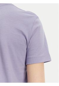 Calvin Klein Jeans T-Shirt Shadow Graphic J20J225545 Fioletowy Regular Fit. Kolor: fioletowy. Materiał: bawełna