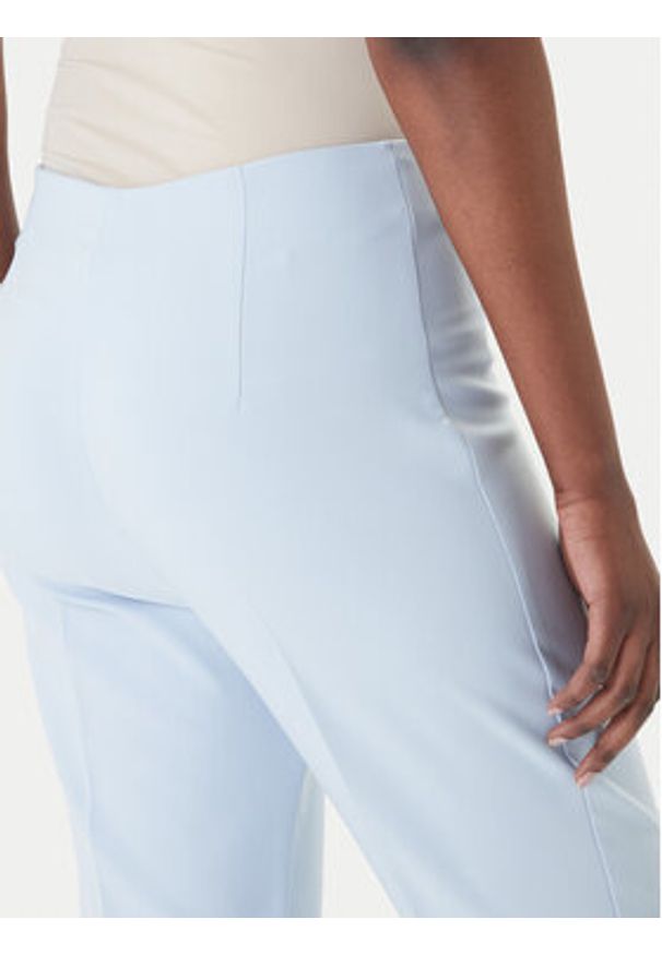 Rinascimento Spodnie materiałowe CFC0128641003 Błękitny Slim Fit. Kolor: niebieski. Materiał: materiał, syntetyk