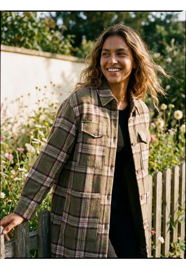 Sinsay - Płaszcz koszulowy z domieszką wełny - wielobarwny. Materiał: wełna