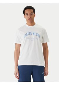 Calvin Klein Jeans T-Shirt LV04RF820G Biały Regular Fit. Kolor: biały. Materiał: bawełna #1