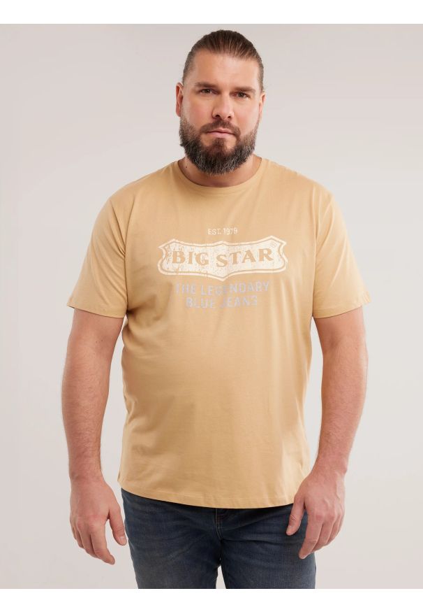 Big-Star - Koszulka męska z nadrukiem beżowa Millaner 805. Kolor: beżowy. Materiał: jeans, bawełna. Wzór: nadruk. Styl: klasyczny