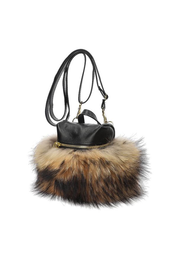 Luka-Pelli - Brązowa Torebka Luka Pelli Plecaczek Z Naturalnym Futrem Z Jenota. Kolor: brązowy. Materiał: futro. Wzór: gładki. Styl: casual, elegancki