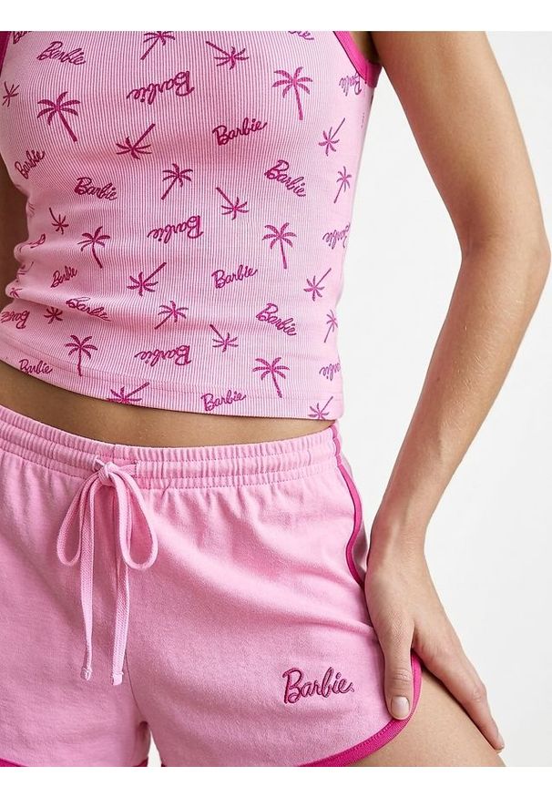 Sinsay - Bawełniana piżama dwuczęściowa z nadrukiem Barbie - różowy. Kolor: różowy. Materiał: bawełna. Wzór: nadruk