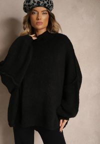 Renee - Czarny Golf Oversize z Domieszką Wełny Asintavira. Okazja: na co dzień. Typ kołnierza: golf. Kolor: czarny. Materiał: wełna. Długość rękawa: długi rękaw. Długość: długie. Styl: elegancki, casual #4