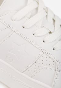 Born2be - Białe Sneakersy Vices na Grubej Podeszwie Ozdobione Gwiazdką Fenalia. Okazja: na co dzień. Kolor: biały. Materiał: jeans. Wzór: aplikacja #8