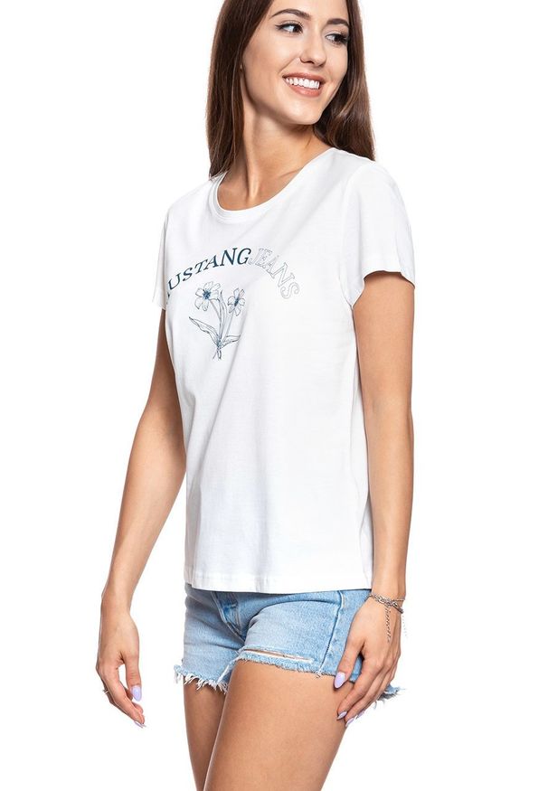 Mustang - MUSTANG T SHIRT DAMSKI Alina C Print Cloud Dancer 1008934 2020. Wzór: nadruk