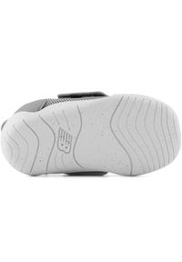 Buty niemowlęce New Balance NW1STGR – szare. Zapięcie: rzepy. Kolor: szary. Materiał: guma. Szerokość cholewki: normalna. Wzór: kolorowy #2