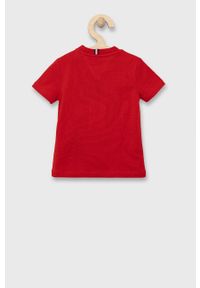 TOMMY HILFIGER - Tommy Hilfiger t-shirt bawełniany dziecięcy kolor czerwony z nadrukiem. Okazja: na co dzień. Kolor: czerwony. Materiał: bawełna. Wzór: nadruk. Styl: casual #2
