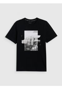 4f - 4F T-shirt regular z nadrukiem męski - czarny XL. Okazja: na co dzień. Kolor: czarny. Materiał: dzianina, bawełna, materiał. Wzór: nadruk. Styl: casual, klasyczny #1