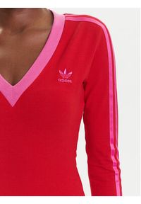 Adidas - adidas Sukienka codzienna adicolor Classics 3-Stripes JW3668 Czerwony Slim Fit. Okazja: na co dzień. Kolor: czerwony. Materiał: bawełna. Typ sukienki: proste. Styl: casual #4