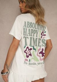 Renee - Biały T-shirt z Bawełny o Kroju Oversize Fillinea. Okazja: na co dzień. Kolor: biały. Materiał: bawełna. Wzór: napisy, aplikacja. Styl: klasyczny, casual #4