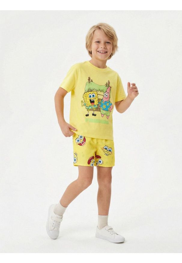 Sinsay - Szorty kąpielowe SpongeBob - żółty. Kolor: żółty