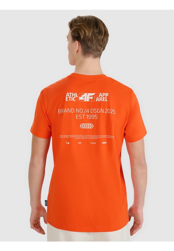 4f - 4F T-shirt regular z nadrukiem męski - pomarańczowy XL. Okazja: na co dzień. Kolor: pomarańczowy. Materiał: dzianina, bawełna, jersey. Długość rękawa: krótki rękaw. Długość: krótkie. Wzór: nadruk. Styl: klasyczny, sportowy, casual