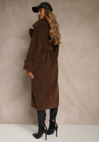 Renee - Brązowy Płaszcz w Eleganckim Stylu z Kieszeniami i Wiązanym Paskiem Zoledi. Okazja: na co dzień. Kolor: brązowy. Materiał: jeans. Sezon: wiosna, jesień. Styl: elegancki #2