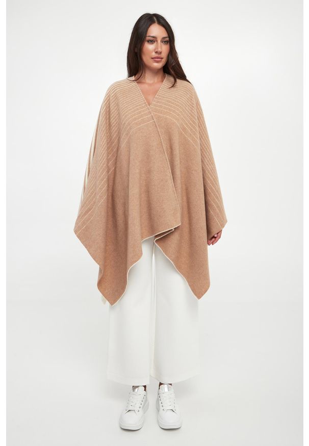 Ponczo damskie wełniane Brenta MM. Materiał: wełna