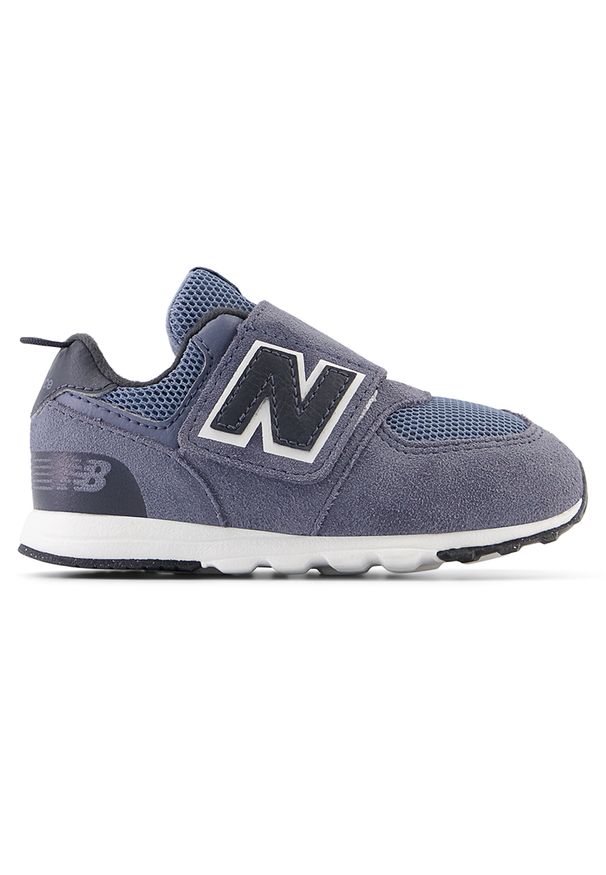 Buty niemowlęce New Balance NW574GGE – fioletowe. Okazja: na co dzień. Zapięcie: rzepy. Kolor: fioletowy. Materiał: skóra, syntetyk, materiał. Szerokość cholewki: normalna. Wzór: kolorowy. Model: New Balance 574