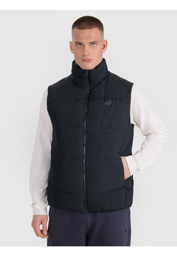 4f - 4F Bezrękawnik puchowy z wypełnieniem syntetycznym męski - czarny S. Okazja: na co dzień. Kolor: czarny. Materiał: puch, syntetyk. Długość rękawa: bez rękawów. Długość: długie. Styl: casual, klasyczny, sportowy