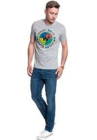 Wrangler - WRANGLER T SHIRT SS GLOBE TEE MID GREY MEL W7D9FKX37. Kolor: szary