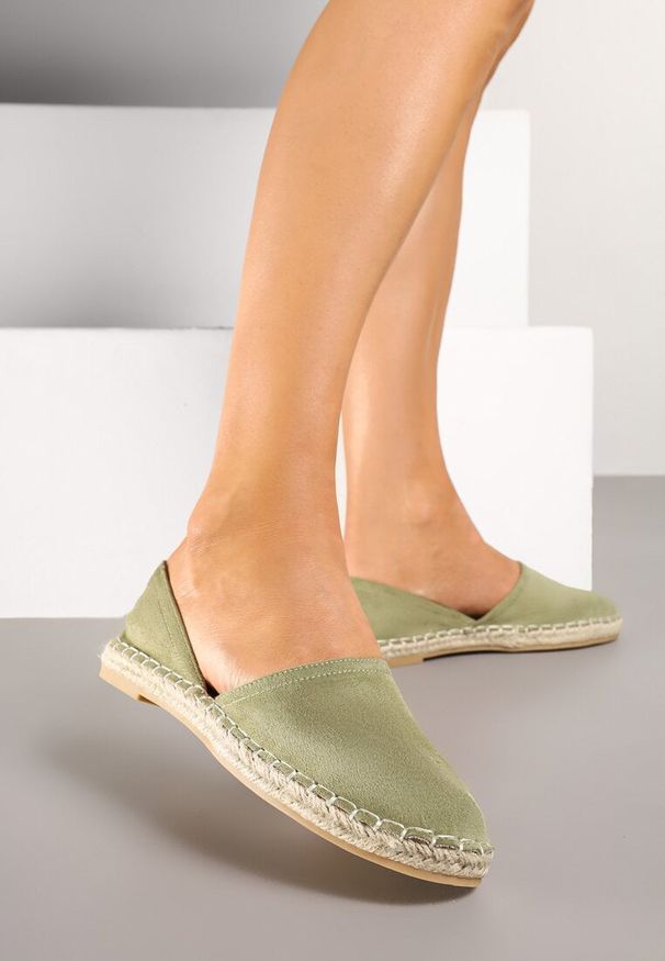 Born2be - Zielone Espadryle z Plecionką i Wyciętą Cholewką Prommea. Okazja: na co dzień. Kolor: zielony. Materiał: jeans. Szerokość cholewki: normalna. Sezon: lato. Obcas: na obcasie. Styl: casual. Wysokość obcasa: niski