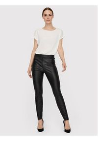 Vero Moda Spodnie z imitacji skóry 10257164 Czarny Skinny Fit. Kolor: czarny. Materiał: syntetyk #4